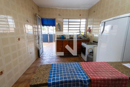 Casa à venda com 700m², 3 quartos e 3 vagasCozinha