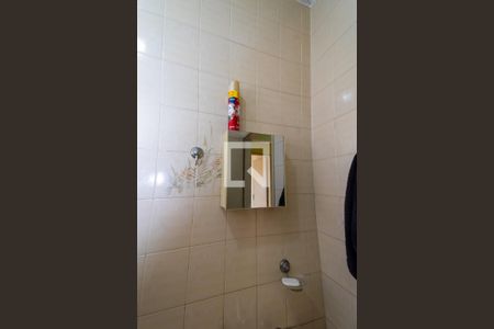 Casa à venda com 700m², 3 quartos e 3 vagasBanheiro 2