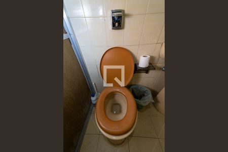 Casa à venda com 700m², 3 quartos e 3 vagasBanheiro 2