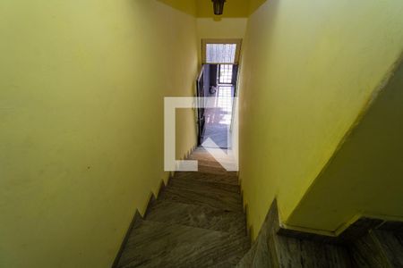 Casa à venda com 700m², 3 quartos e 3 vagasEscada