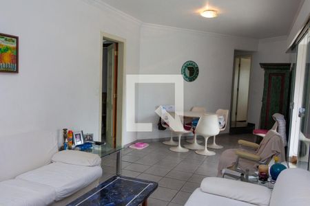 Sala de casa à venda com 4 quartos, 150m² em Jardim Ester Yolanda, São Paulo