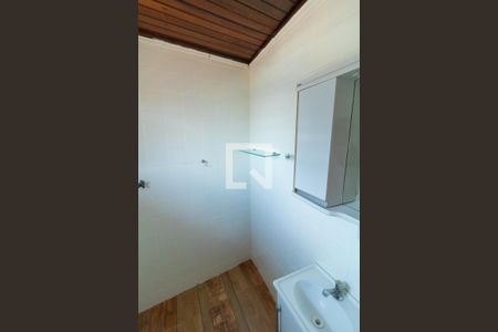 Casa para alugar com 70m², 3 quartos e sem vaga Casa para alugar com 70m², 3 quartos e sem vagaBanheiro 1