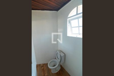 Casa para alugar com 70m², 3 quartos e sem vaga Casa para alugar com 70m², 3 quartos e sem vagaBanheiro 1