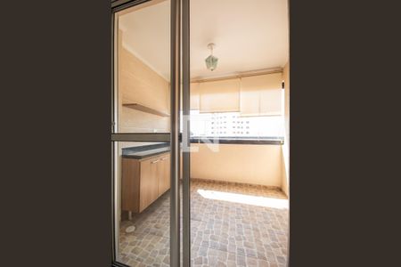 Sacada de apartamento para alugar com 2 quartos, 61m² em Vila Yara, Osasco
