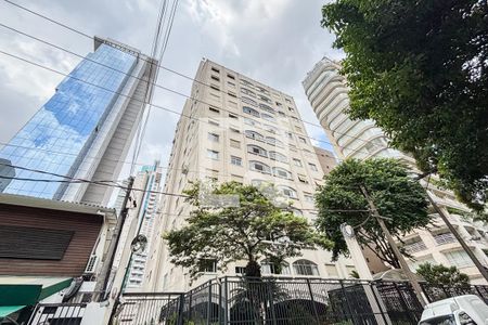 Apartamento à venda com 122m², 3 quartos e 1 vagaFachada