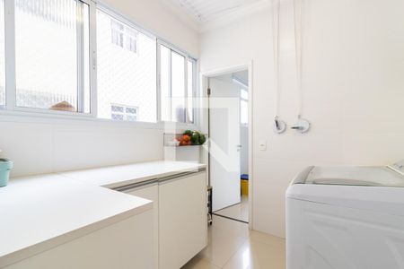 Apartamento à venda com 122m², 3 quartos e 1 vagaÁrea de Serviço