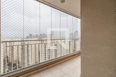 Varanda de apartamento para alugar com 3 quartos, 68m² em Jardim Tupanci, Barueri