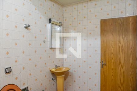 Casa à venda com 264m², 3 quartos e 5 vagasBanheiro 2