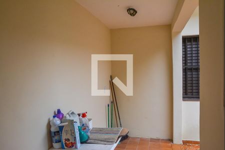 Casa à venda com 264m², 3 quartos e 5 vagasÁrea de Serviço