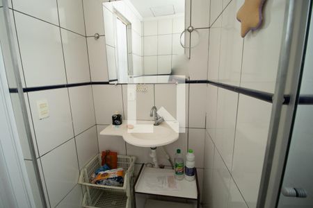 Casa à venda com 228m², 4 quartos e 3 vagas Casa à venda com 228m², 4 quartos e 3 vagasBanheiro 4