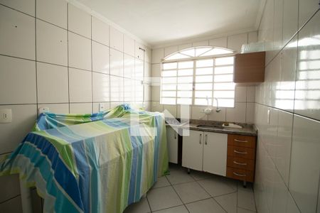 Casa à venda com 228m², 4 quartos e 3 vagas