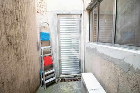 Casa à venda com 228m², 4 quartos e 3 vagas Casa à venda com 228m², 4 quartos e 3 vagasÁrea de serviço