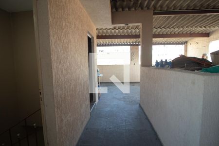 Casa à venda com 228m², 4 quartos e 3 vagas Casa à venda com 228m², 4 quartos e 3 vagasÁrea externa