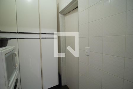 Casa à venda com 228m², 4 quartos e 3 vagas Casa à venda com 228m², 4 quartos e 3 vagasCozinha