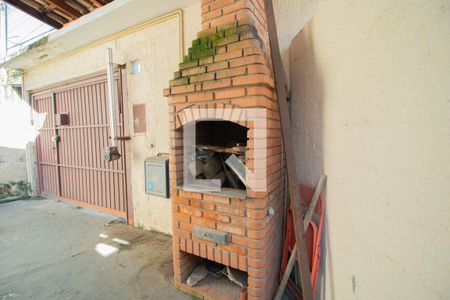 Casa à venda com 228m², 4 quartos e 3 vagas