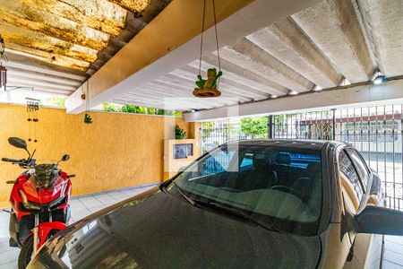 Casa à venda com 184m², 3 quartos e 2 vagas Casa à venda com 184m², 3 quartos e 2 vagasGaragem