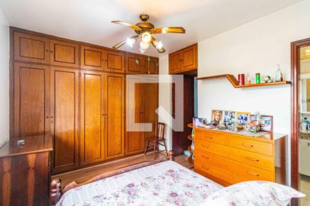 Casa à venda com 184m², 3 quartos e 2 vagas Casa à venda com 184m², 3 quartos e 2 vagasSuite