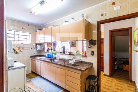 Casa à venda com 184m², 3 quartos e 2 vagas Casa à venda com 184m², 3 quartos e 2 vagasCozinha