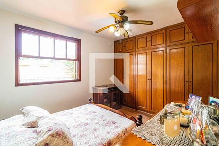 Casa à venda com 184m², 3 quartos e 2 vagas Casa à venda com 184m², 3 quartos e 2 vagasSuite