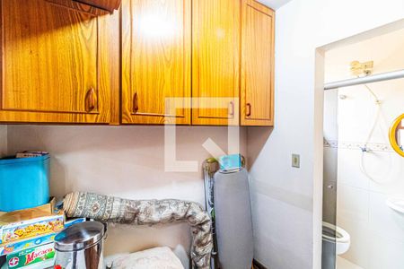 Casa à venda com 184m², 3 quartos e 2 vagas Casa à venda com 184m², 3 quartos e 2 vagasQuarto de serviço