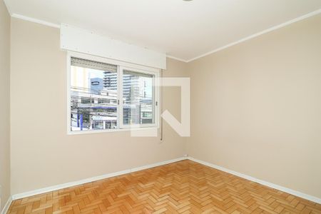 Quarto de apartamento para alugar com 1 quarto, 54m² em Três Figueiras, Porto Alegre