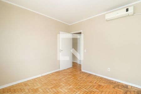 Quarto de apartamento para alugar com 1 quarto, 54m² em Três Figueiras, Porto Alegre