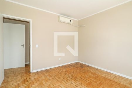 Quarto de apartamento para alugar com 1 quarto, 54m² em Três Figueiras, Porto Alegre