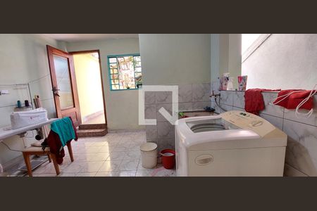 Casa à venda com 125m², 3 quartos e 2 vagasÁrea de Serviço