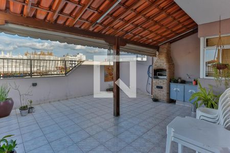 Apartamento à venda com 180m², 4 quartos e 3 vagasCobertura