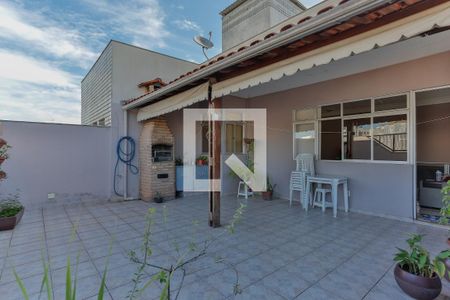 Apartamento à venda com 180m², 4 quartos e 3 vagasCobertura