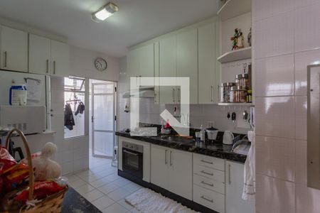 Apartamento à venda com 180m², 4 quartos e 3 vagasCozinha