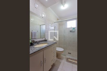 Apartamento à venda com 180m², 4 quartos e 3 vagasBanheiro da Suíte 2