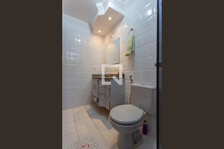 Apartamento à venda com 180m², 4 quartos e 3 vagasBanheiro da Suíte 1