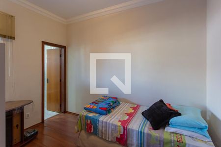 Apartamento à venda com 180m², 4 quartos e 3 vagasSuíte 2
