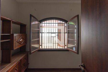 Casa para alugar com 136m², 3 quartos e 2 vagasQuarto 2
