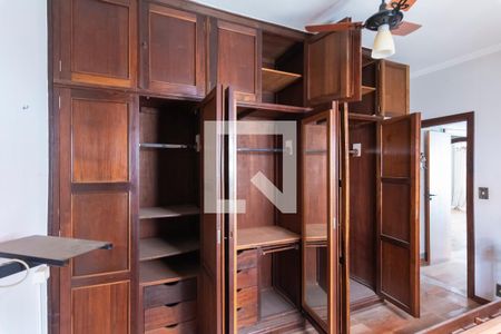 Suíte de casa para alugar com 3 quartos, 136m² em Vila Boa Vista, Campinas