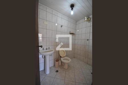 Casa à venda com 240m², 3 quartos e 7 vagasBanheiro 5