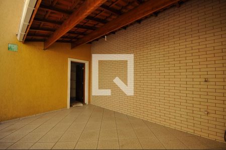 Casa à venda com 240m², 3 quartos e 7 vagasQuintal