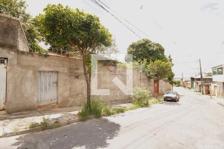 Casa à venda com 500m², 3 quartos e 4 vagasFachada