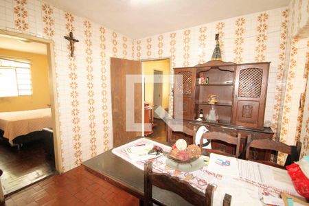 Casa à venda com 500m², 3 quartos e 4 vagassala 2