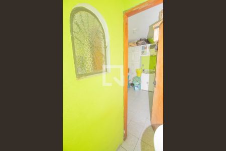 Casa à venda com 166m², 2 quartos e 3 vagasBanheiro de Serviço