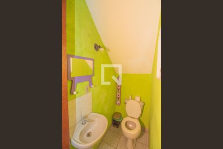 Casa à venda com 166m², 2 quartos e 3 vagasBanheiro de Serviço