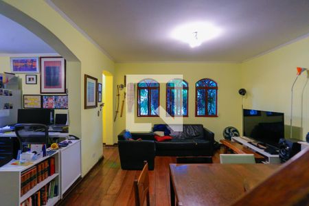 Sala de casa à venda com 3 quartos, 170m² em Vila Gomes, São Paulo