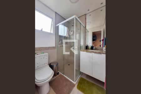 Apartamento à venda com 160m², 3 quartos e 3 vagasBanheiro Quarto 3