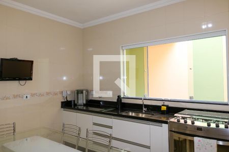 Casa à venda com 248m², 3 quartos e 6 vagas Casa à venda com 248m², 3 quartos e 6 vagasCozinha