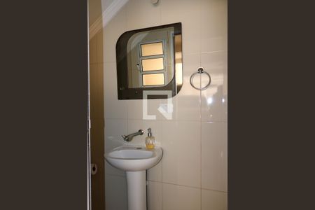 Casa à venda com 248m², 3 quartos e 6 vagas Casa à venda com 248m², 3 quartos e 6 vagasBanheiro da Área GourmetLavabo da Área Gourmet