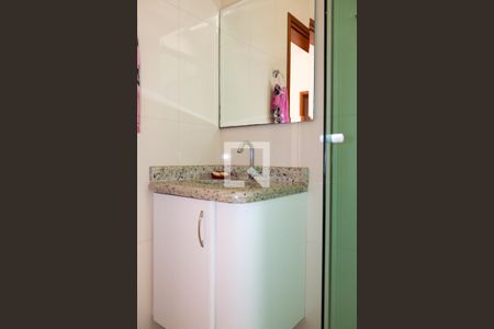 Casa à venda com 248m², 3 quartos e 6 vagas Casa à venda com 248m², 3 quartos e 6 vagasBanheiro da Suíte 2