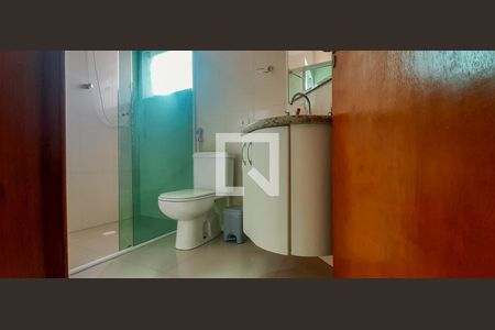 Casa à venda com 248m², 3 quartos e 6 vagas Casa à venda com 248m², 3 quartos e 6 vagasBanheiro da Suíte 3