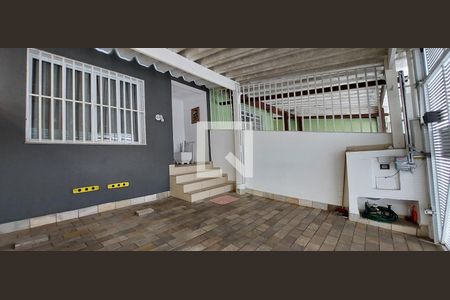 Casa para alugar com 171m², 3 quartos e 2 vagas Casa para alugar com 171m², 3 quartos e 2 vagasGaragem