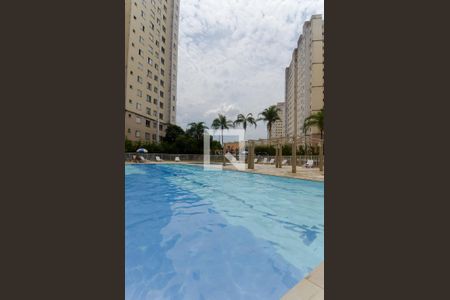 Apartamento para alugar com 45m², 2 quartos e 1 vaga Apartamento para alugar com 45m², 2 quartos e 1 vagaÁrea comum - Piscina